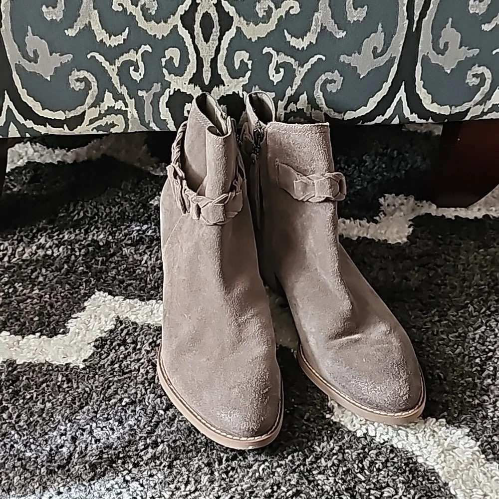 Sam Edelman sz 10 gray tan suede New ankle boots